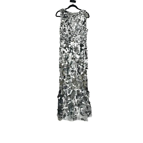 Mac Duggal Embellished Disc Sequin Sleeveless Gown Dress Silver Size 10 NWT - Picture 4 of 12